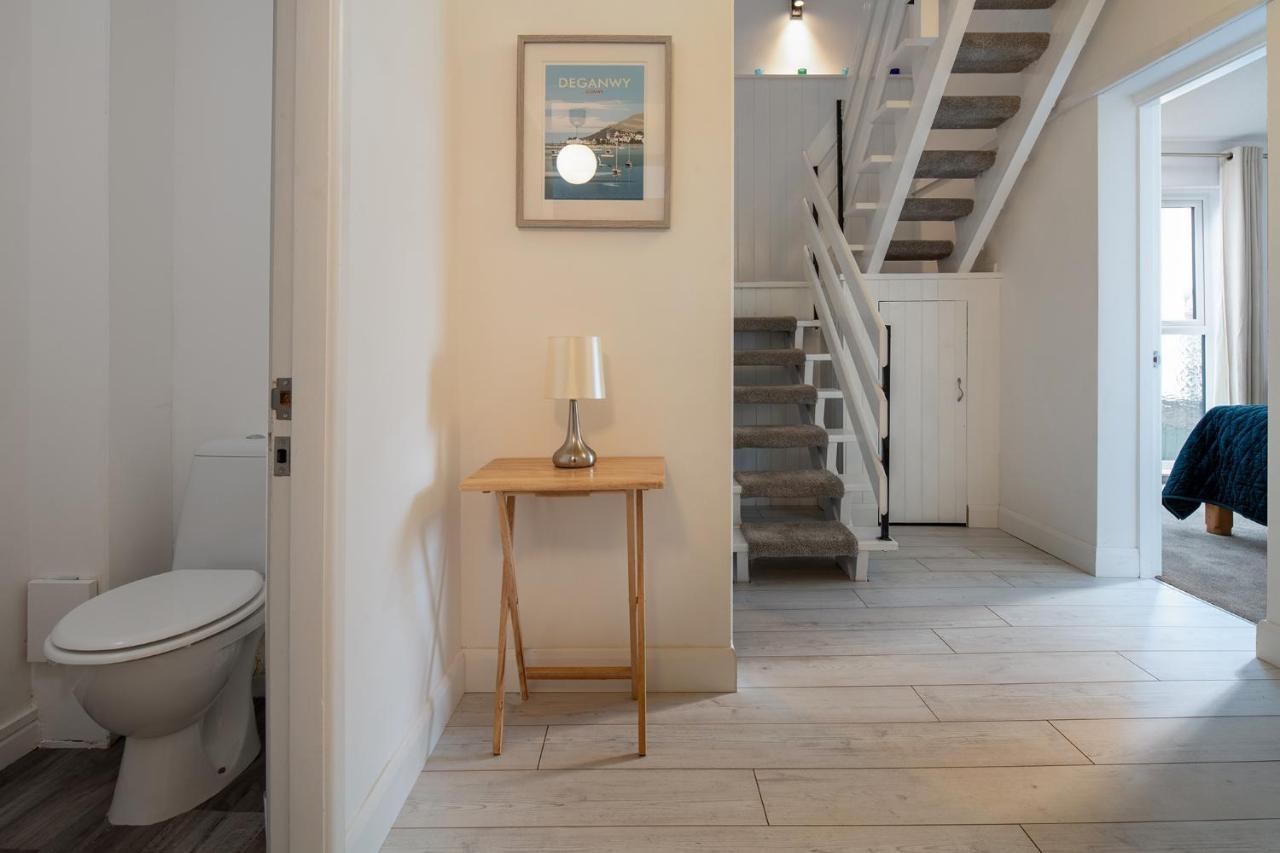 Rivage - Modern Maisonette Deganwy Exteriör bild